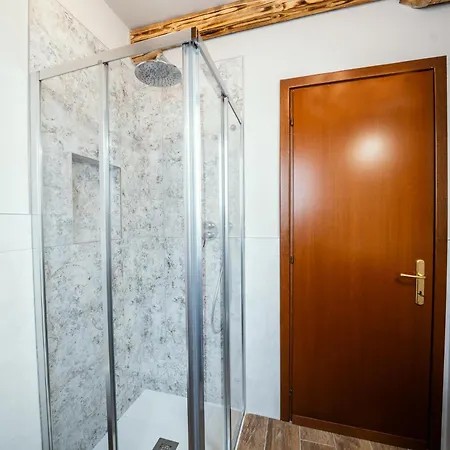 Lejlighedshotel Erika 4*