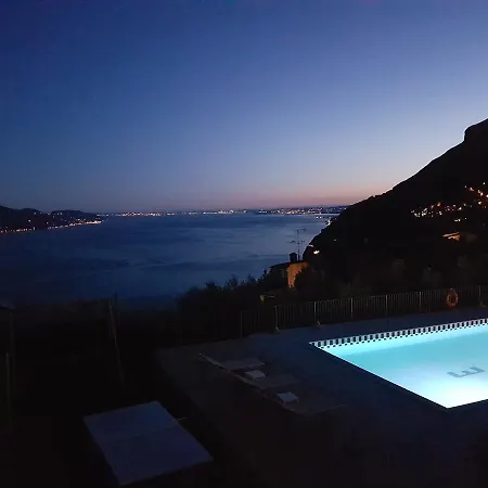 Erika 4* Tignale